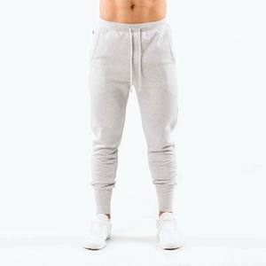 Ensemble de pantalons de survêtement à capuche pour hommes 100% coton 360 Gsm broderie décoration fabricant personnalisé taille moyenne - Product Image 2