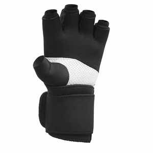 Gants de boxe Quickwraps en néoprène de qualité supérieure enveloppes de main en gel personnalisables avec équipement et protection MMA à long poignet - Product Image 4