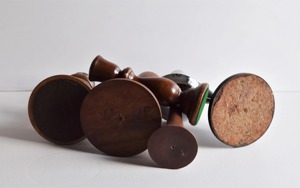 เชิงเทียนไม้ขนาดเล็กรูปแบบไม้ที่เรียบง่ายเหมาะสำหรับห้องนั่งเล่นจัดแต่งทรงสถานที่สวดมนต์และใช้ประจำบ้าน - Product Image 3