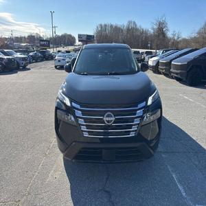 Nissan Rogue SV 2024 en EXCELENTE ESTADO - Product Image 1