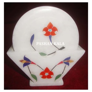 Juego de posavasos de té con incrustaciones florales de mármol blanco de forma redonda de alta calidad hechos a mano con buen artículo de acabado para la decoración del hogar y el Hotel - Product Image 1
