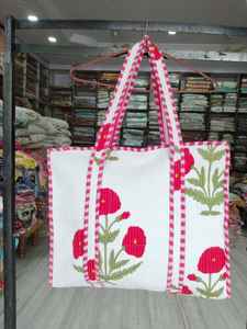 Sac fourre-tout en coton matelassé imprimé pour les acheteurs exportateurs Sac de transport en tissu réutilisable pour les commandes en gros Vente au détail Shopping quotidien Utilisation quotidienne Vente au marché - Product Image 2