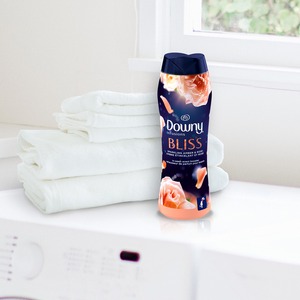 Entrega rápida en Downy Infusiones Bliss scent beads Calidad Premium Compre potenciadores de aroma al por mayor para su experiencia de lavandería - Product Image 3