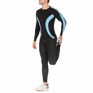 Ensemble de compression de sport pour hommes en gros personnalisé, ensemble de vêtements de sport respirant à séchage rapide, sans couture, pour le yoga, ensemble de rashguard - Product Image 3
