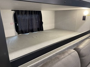 Nouvelle caravane Jayco Jay F-l-i-g-h-t Slx 287BHS 2026 à vendre pour le camping et les voyages - Product Image 2