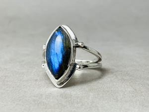 Bagues en labratite en argent sterling 925 les plus vendues en forme de marquise faites à la main avec un design simple Bijoux en labradorite naturelle - Product Image 2