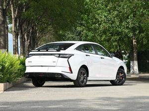 Modelo 2023 SHIN-EN, Auto a Gasolina con Precio Confiable y Auto Eléctrico Rápido con Certificado GCC - Product Image 5