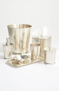 Juego de Baño de Metal con Acabado Premium para un Baño Moderno que Mejora la Apariencia Limpia y Sofisticada - Product Image 2