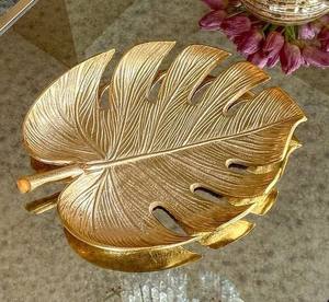 Bandeja de hojas de latón al por mayor única para el hogar, Hotel, restaurante, vajilla, bandeja de mesa, forma de hoja, bandeja de latón para servir comida y fruta - Product Image 1