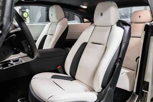 EXTREMADAMENTE LIMPIO, LHD/RHD, 2021, RO-LLS-RO-YCE WR-AITH, 624 HP, TWIN-TURBO V1, LISTO PARA ENVIAR - Product Image 5