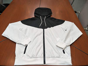 Veste coupe-vent à capuche imperméable sur mesure de haute qualité, collection 2025, fabriquée au Pakistan, vêtements d'extérieur, coupe ample sur le devant - Product Image 5