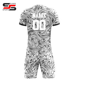 Camisetas de Fútbol Personalizadas de Secado Rápido 100% Poliéster, Logotipo Personalizado, Impresión por Sublimación, Nombres y Números de Jugadores para Equipo - Product Image 2
