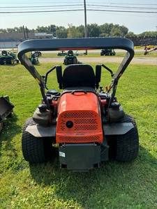 Used Kubota Z726X Zero Turn 25 HP <b>Lawn</b> <b>Mowers</b> For Sale - Product Image 3