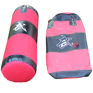 PU suspendu poinçonnage formation coups de pied sacs de sable <span class=keywords><strong>vide</strong></span> en cuir lourd <span class=keywords><strong>sac</strong></span> de boxe avec chaîne - Product Image 1