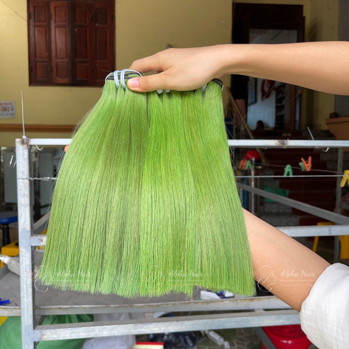 สีเขียว