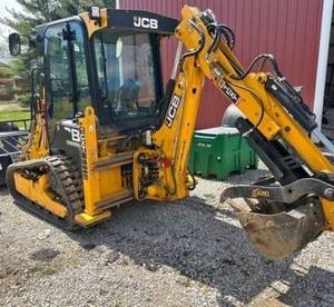 Retroexcavadora JCB 1CX Usada, Modelo 2022, Carga Nominal de 4 Toneladas, con Motor y Caja de Cambios - Product Image 1