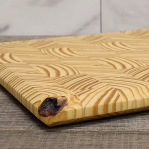 Tabla de Cortar Rectangular de Madera Artesanal MS con Mango, 12 mm de Grosor, Duradera y Apta para Lavavajillas - Product Image 1