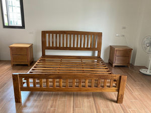 โครงเตียงขนาดใหญ่ เตียงทำมือพร้อมที่วางเท้า ทำจากไม้เนื้อแข็ง คิงไซส์ หรูหรา คุณภาพสูงสุด แกะสลัก งานไม้ เฟอร์นิเจอร์ห้องนอน - Product Image 6