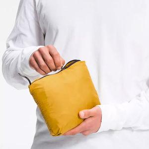 Offre Spéciale 100% Polyester Hommes Stand À Capuche Coupe-Vent Veste Approvisionnement D'usine Personnalisé Étanche À L'eau pour La Saison D'hiver Motif De Rue - Product Image 5