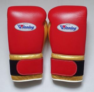 ถุงมือชกมวยแบบมืออาชีพสำหรับฝึกซ้อมและแข่งขัน  สามารถปรับแต่งสีได้ - Product Image 6