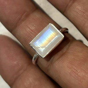Anillos de plata de ley hechos a mano, gemas de piedra lunar arcoíris, conjunto de bisel en forma de rectángulo de 8X12MM para regalo de aniversario, joyería para mujer y Niña - Product Image 1