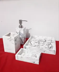 Dernier modèle Ensemble de salle de bain en résine pour hôtels de luxe Vaisselle en quatre pièces et accessoires sanitaires pour une salle de bain élégante au meilleur prix - Product Image 4