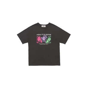 K-Pop Demon Hunters - เสื้อยืดลาย "Official MD HUNTRIX How It's Done" - Product Image 1