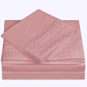 Parure de lit en coton de haute qualité à imprimé abstrait avec taies d'oreiller, couleur et taille personnalisables – Meilleur textile de maison pour l'exportation - Product Image 1
