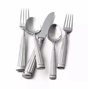 Juego de cubiertos plateados de acero inoxidable con mango de diseño martillado, utensilios de cocina, vajilla de mesa para el hogar y la boda, juego de cubiertos - Product Image 4