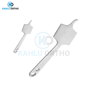 Écarteur Hohmann en acier inoxydable avec impression de logo personnalisé fabriqué à la main de bonne qualité en gros par KAHLU ORTHOPEDIC - Product Image 4