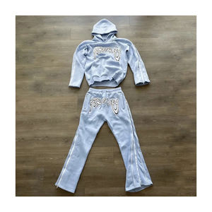 Conjuntos de dos piezas de invierno personalizados para hombre, Sudadera con capucha y borde de dobladillo crudo cortado con estampado de algodón, pantalón acampanado, chándal con logotipo apilado - Product Image 3