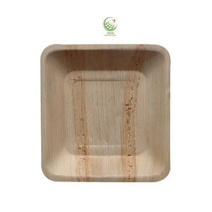 Vaisselle jetable en feuille de palmier biodégradable naturelle, assiettes carrées de différentes tailles et formes pour les mariages - Product Image 1
