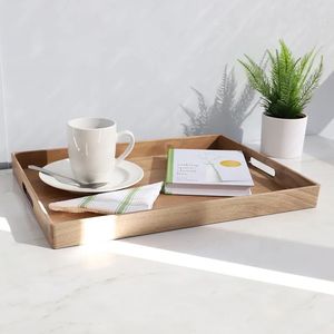 Plateau de service en bois adapté à l'organisation du bureau à domicile, offrant un rangement soigné pour les objets essentiels, améliorant la productivité - Product Image 6