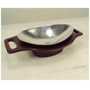 Décor de table Bol en métal de conception de vague avec plateau en bois pour la décoration de vaisselle de service de soupe à salade - Product Image 1