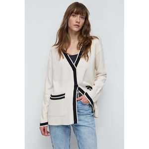 Casual Floral and Solid Print Knit <b>Cardigan</b> with Jacquard and Hand Embroidered Decoration Winter <b>Crocheted</b> Weave - Product Image 3