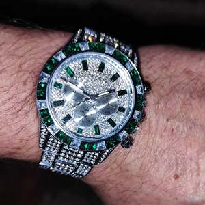 BRIVA JEWELS BJ005 Emerald Frost 42 มม. นาฬิกาโครโนกราฟสุดหรู สแตนเลสสตีล ระบบอัตโนมัติ ขนาด 20 มม. กระจกสไตล์ฮิปฮอป - Product Image 3