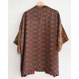 Kimono corto de seda india, hecho a mano, estampado, ropa de dormir, regalo para mujer, ropa de estar por casa - Product Image 4