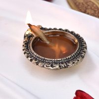 Lampe à huile ronde florale en laiton doré en gros - Faite à la main, sans rouille, qualité supérieure pour le festival Diwali et la décoration intérieure BOL-405