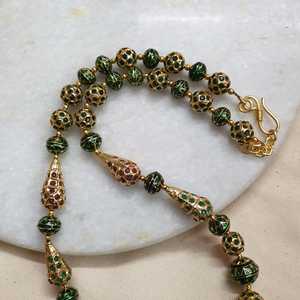 Collar de cuentas de perlas de diamante Meenakari Jadau verde, cadena de hoja de aleación de moda con chapado en oro para regalo de compromiso budista - Product Image 2