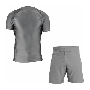 Ensemble de sport 2 pièces pour homme, rashguard de compression, extensible, respirant, léger et à séchage rapide - Product Image 4