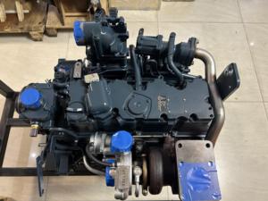 Moteur diesel d'origine neuf V3800 pour tracteur M105S, assemblage en acier de haute qualité, 94 CV, meilleur prix, vente chaude - Product Image 3