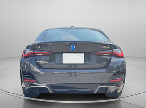 Berline sportive électrique 2024, double moteur, transmission intégrale, 536 ch, 795 Nm de couple, intérieur lumineux, autonomie de 601-700 km, batterie de 90-110 kWh - Product Image 2