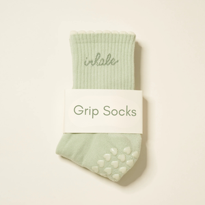 Chaussettes de sport en tricot personnalisées avec poignets décoratifs, chaussettes de Pilates mignonnes, ajustement confortable, coton, fabrication au Vietnam, vente en gros, OEM - Product Image 2