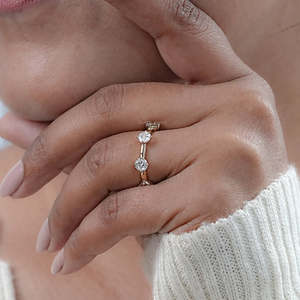 Lujo hecho a mano diseño delicado laboratorio diamante eternidad Alianzas de Boda 18K 14K oro puro personalizable OEM joyería - Product Image 5