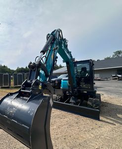 คุณภาพดั้งเดิมสำหรับรถขุดตีนตะขาบ 5.7 ตัน พร้อมเครื่องยนต์ Kawasaki และมอเตอร์ปั๊มไฮดรอลิก - ประสิทธิภาพสูง มีจำหน่าย - Product Image 5