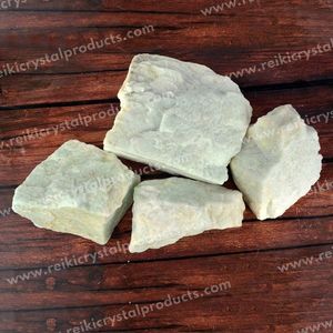 หินอะมาโซไนต์ดิบธรรมชาติ - คริสตัลฮวงจุ้ยธรรมชาติ - Product Image 2