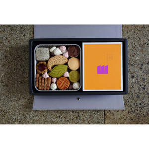 Précommande : Coffret Cadeau Thé Japonais 6 Types en Boîte à Biscuits Mignonne – Confiserie Sans Gluten Yamashina Tea Factory X Sanji Rice Flour - Product Image 2