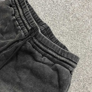 กางเกงขาสั้นผู้ชายวินเทจสลายฝ้าออกแดดกางเกงขาสั้นผ้าเกล็ดปลาผ้าเทอร์รี่ผ้าเฮฟวีเวต100% ดีไซน์สีพื้น - Product Image 4