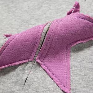 Vente en gros de sweats à capuche zippés unis, coupe classique, 500 Distress, avec broderies, patchs et logos, séchage rapide, respirant, 100% - Product Image 3