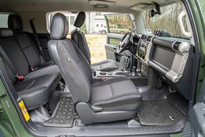 Toyota FJ Cruiser 2013 en Buen Estado - Product Image 4